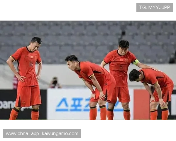 国足惊现神锋：新星一战成名引全球围观