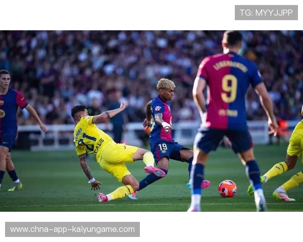 拉什福德当选巴萨3-1埃尔切全场最佳，巴萨3-0埃尔切