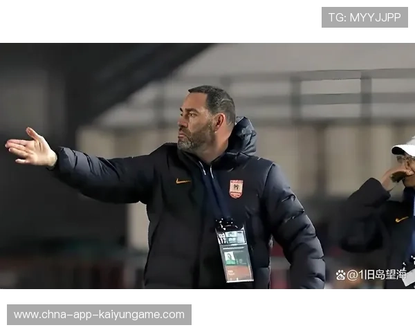 意外！前国安主帅现身俱乐部，有望第四次执教球队，前国安主教练